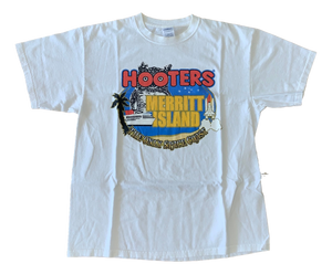 Vintage Hooters Tee (Merritt Island) - Large